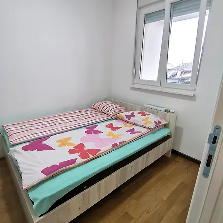 Stan Na Dan M Novi Sad
